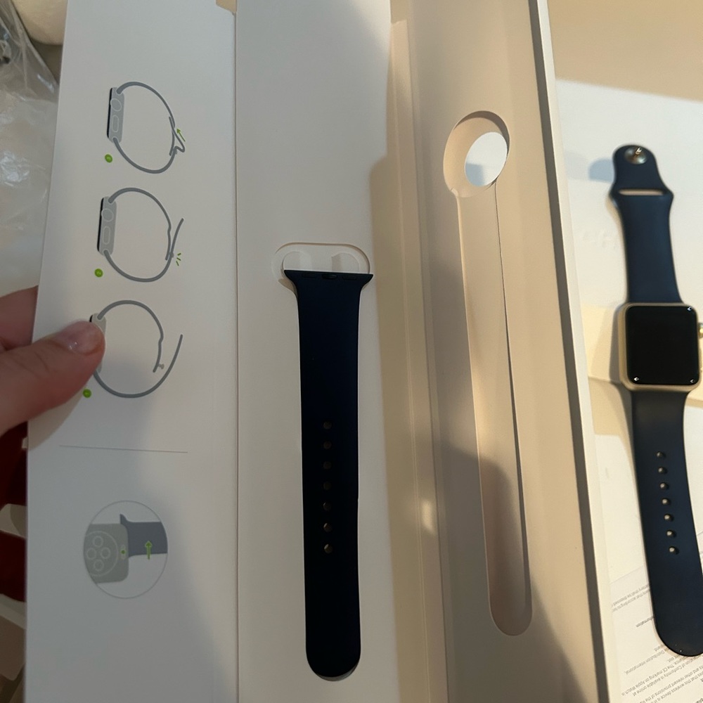 Apple Watch - Picture 5 of 7